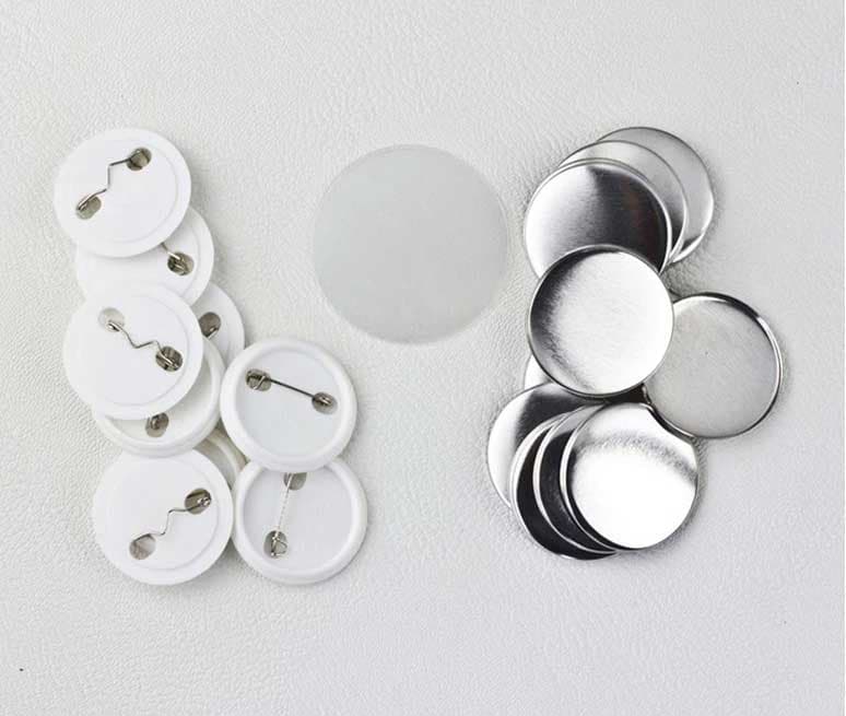 Set de Caneta e Crachá 32mm Set de Caneta e Crachá 32mm